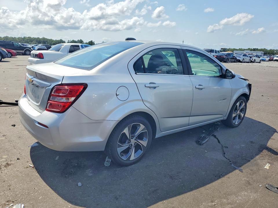 2017 CHEVROLET SONIC PREMIER — Фото 3 из 12