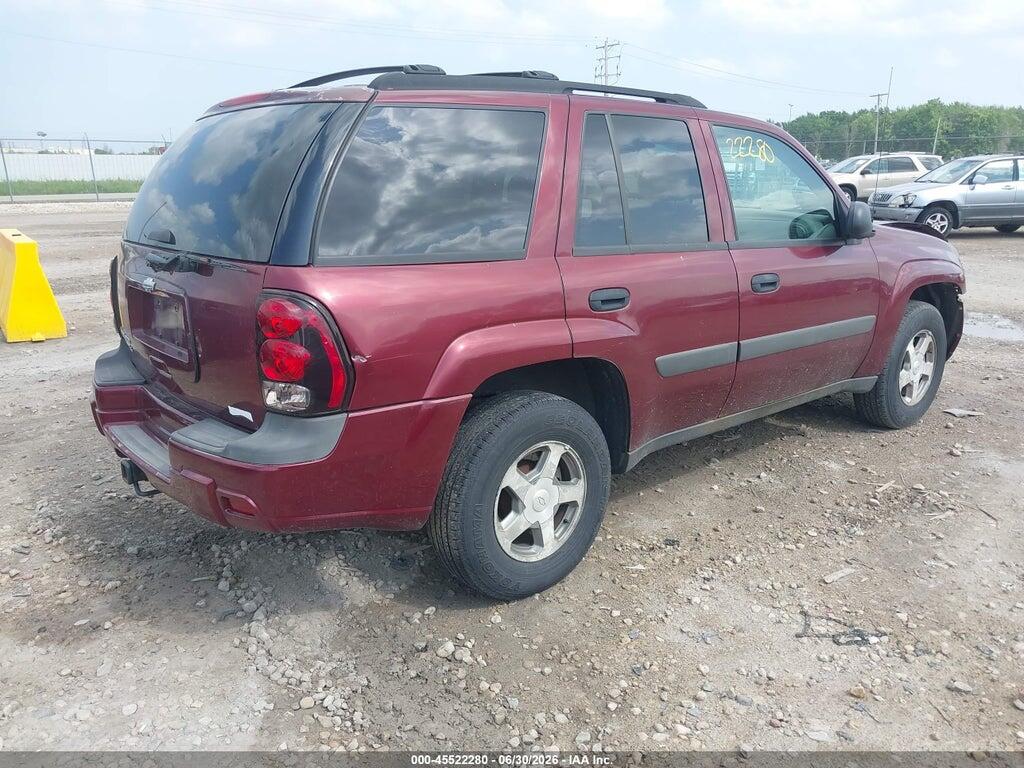 1GNDT13S352159156 2005 CHEVROLET TRAILBLAZER photo no. 4