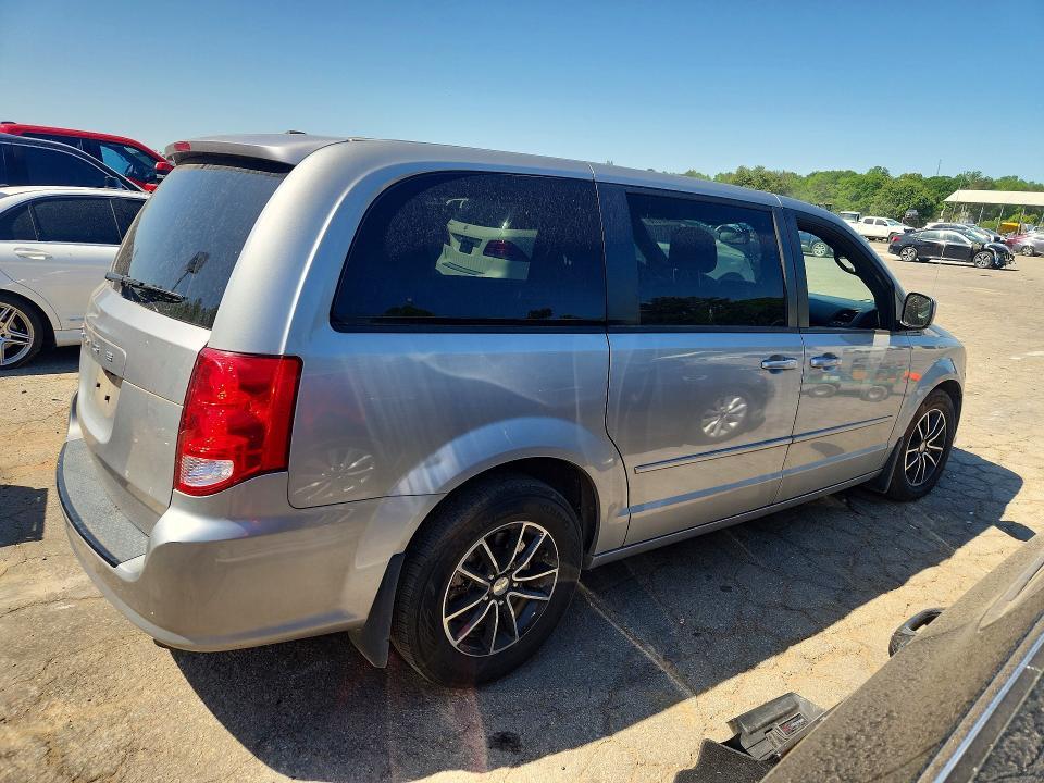2C4RDGBG0HR548189 2017 DODGE GRAND CARAVAN photo no. 3