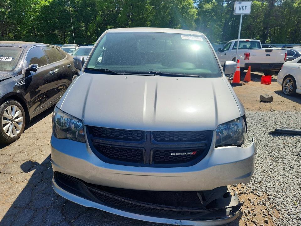 2C4RDGBG0HR548189 2017 DODGE GRAND CARAVAN photo no. 5