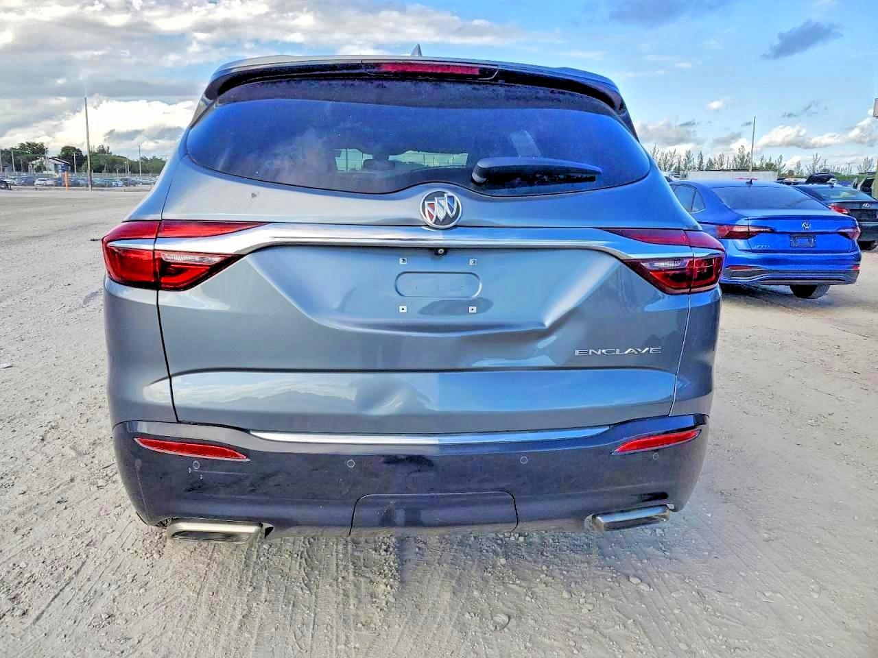 2020 BUICK ENCLAVE PREMIUM — Фото 6 из 12
