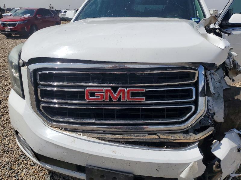 2017 GMC YUKON XL K1500 SLT — Фото 12 из 13