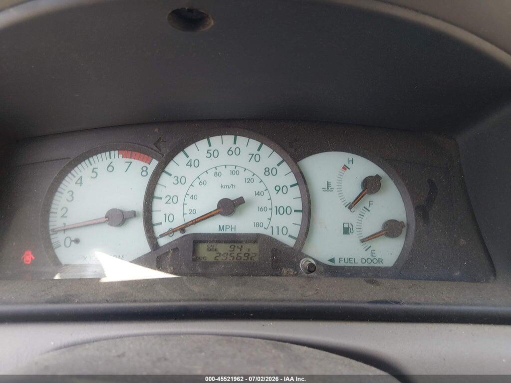2T1BR32E23C082557 2003 TOYOTA COROLLA photo no. 7