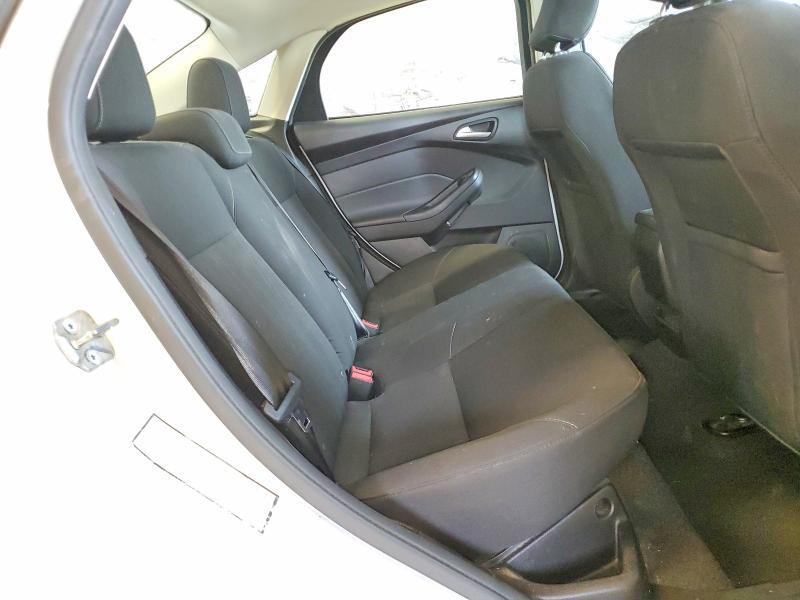 1FADP3F27HL267482 2017 FORD FOCUS photo no. 10