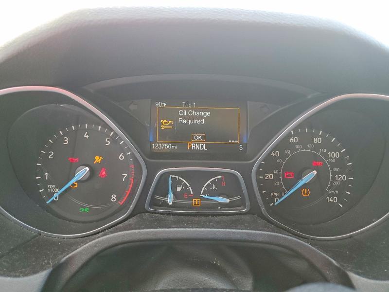 1FADP3F27HL267482 2017 FORD FOCUS photo no. 9