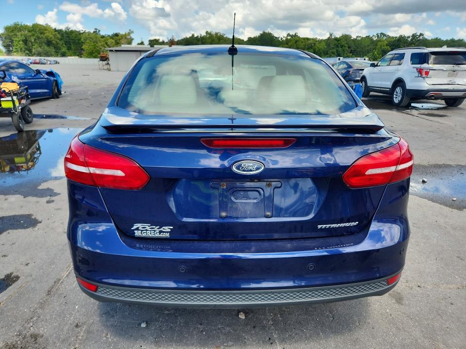 1FADP3J2XHL268360 2017 FORD FOCUS photo no. 6