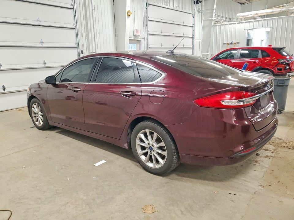 2017 FORD FUSION SE — Фото 2 из 12