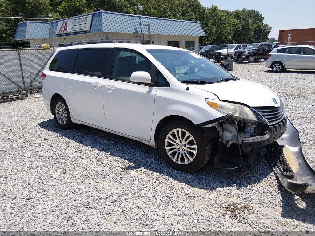 5TDYK3DC7DS358492 2013 TOYOTA SIENNA photo no. 1