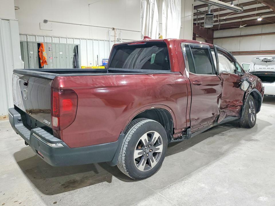 2017 HONDA RIDGELINE RTL — Фото 3 из 13