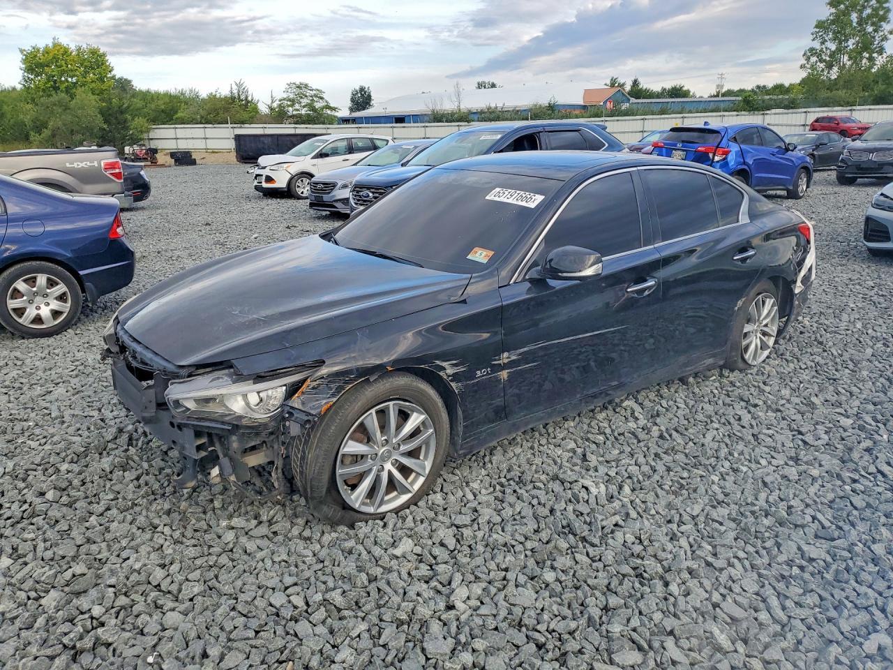 2017 INFINITI Q50 3.0T PREMIUM