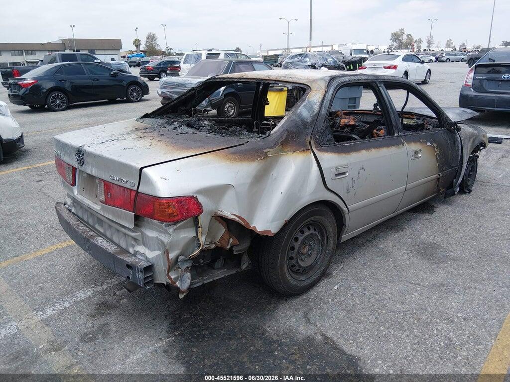 4T1BG22K0YU710434 2000 TOYOTA CAMRY photo no. 4