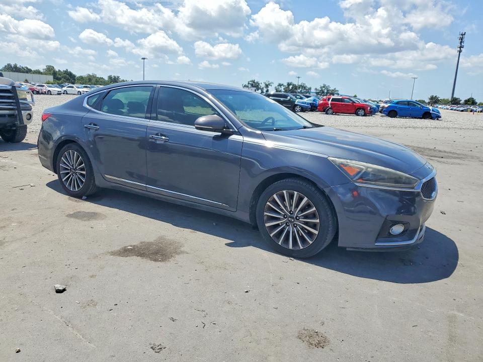 2017 KIA CADENZA PREMIUM — Фото 4 из 12