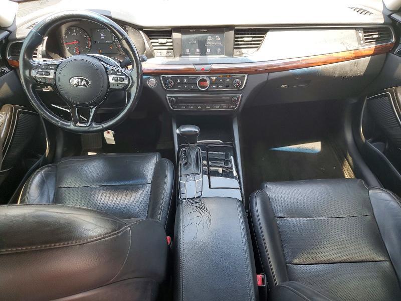 2017 KIA CADENZA PREMIUM — Фото 8 из 12