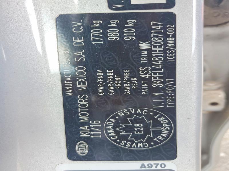 3KPFL4A81HE087147 2017 KIA FORTE photo no. 12