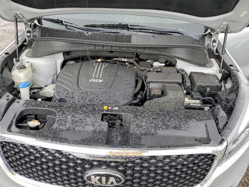 2017 KIA SORENTO LX V6 — Фото 12 из 13