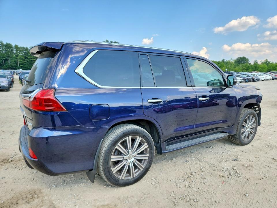2017 LEXUS LX 570 — Фото 3 из 14
