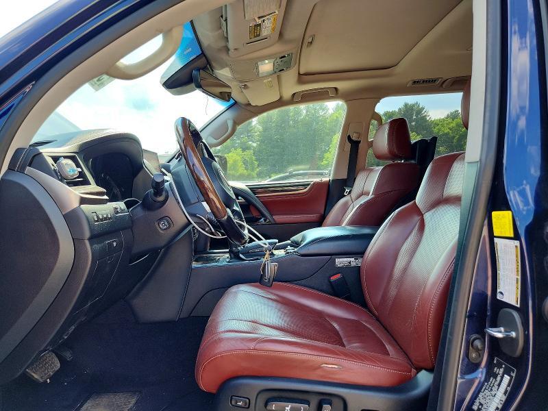 2017 LEXUS LX 570 — Фото 7 из 14