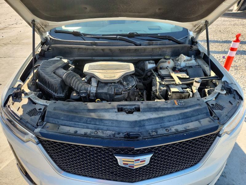 2020 CADILLAC XT6 SPORT — Фото 12 из 13