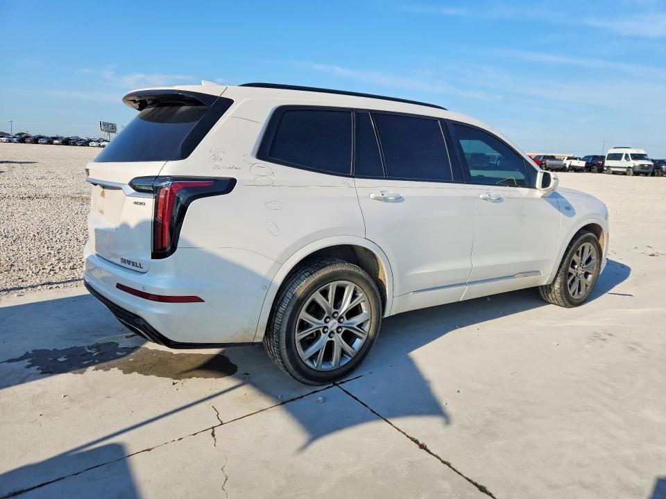2020 CADILLAC XT6 SPORT — Фото 3 из 13