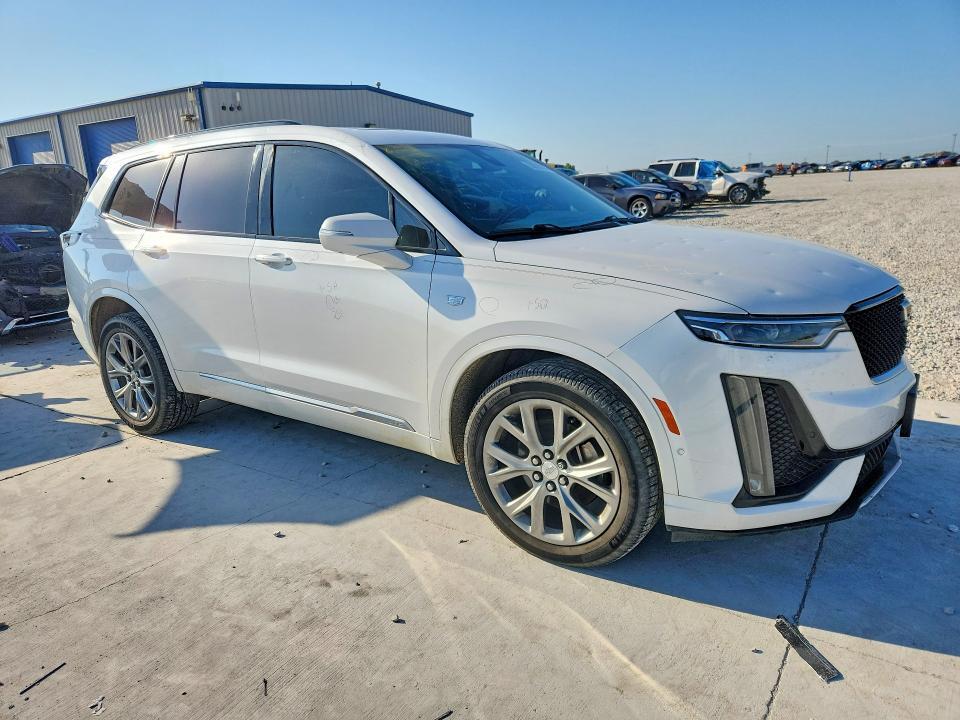 2020 CADILLAC XT6 SPORT — Фото 4 из 13