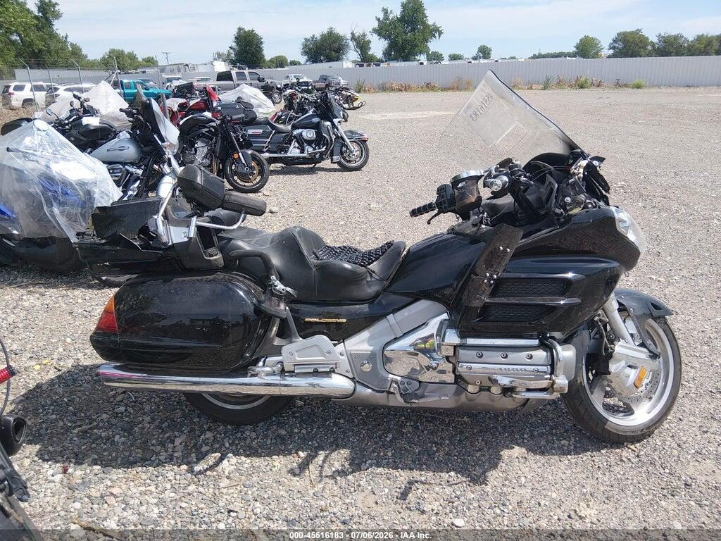 1HFSC47022A102089 2002 HONDA GL1800 photo no. 12