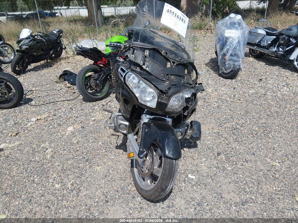 1HFSC47022A102089 2002 HONDA GL1800 photo no. 5