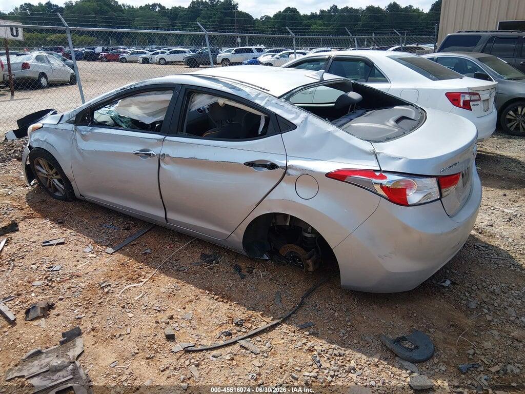 5NPDH4AE3DH453985 2013 HYUNDAI ELANTRA photo no. 3