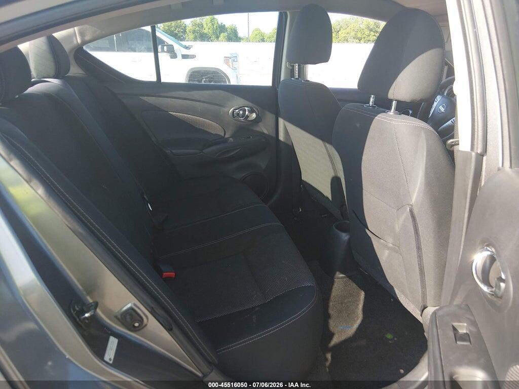 3N1CN7AP3HL833005 2017 NISSAN VERSA photo no. 8