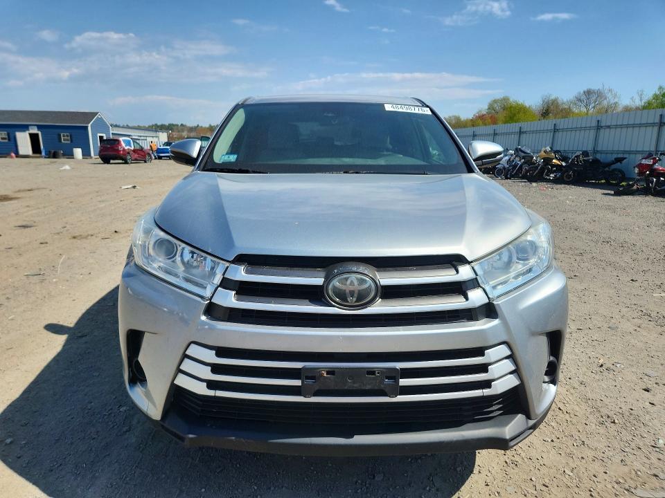 2017 TOYOTA HIGHLANDER LE — Фото 5 из 13