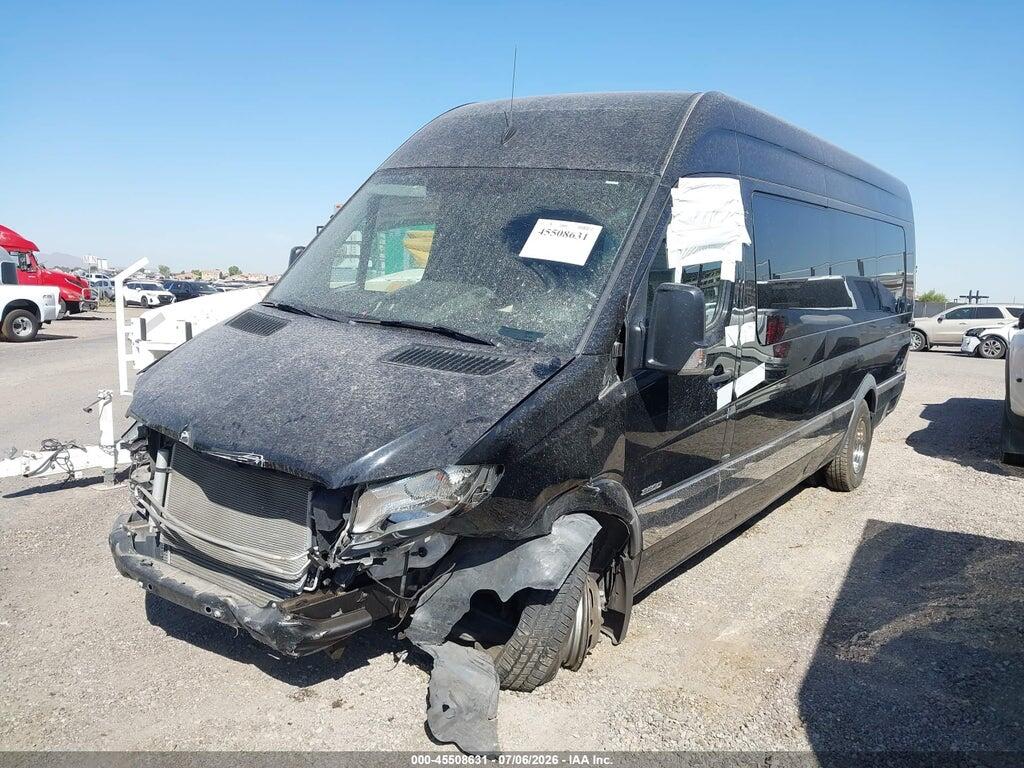 WDAPF1CD9GP262640 2016 MERCEDES-BENZ SPRINTER 3500 photo no. 2