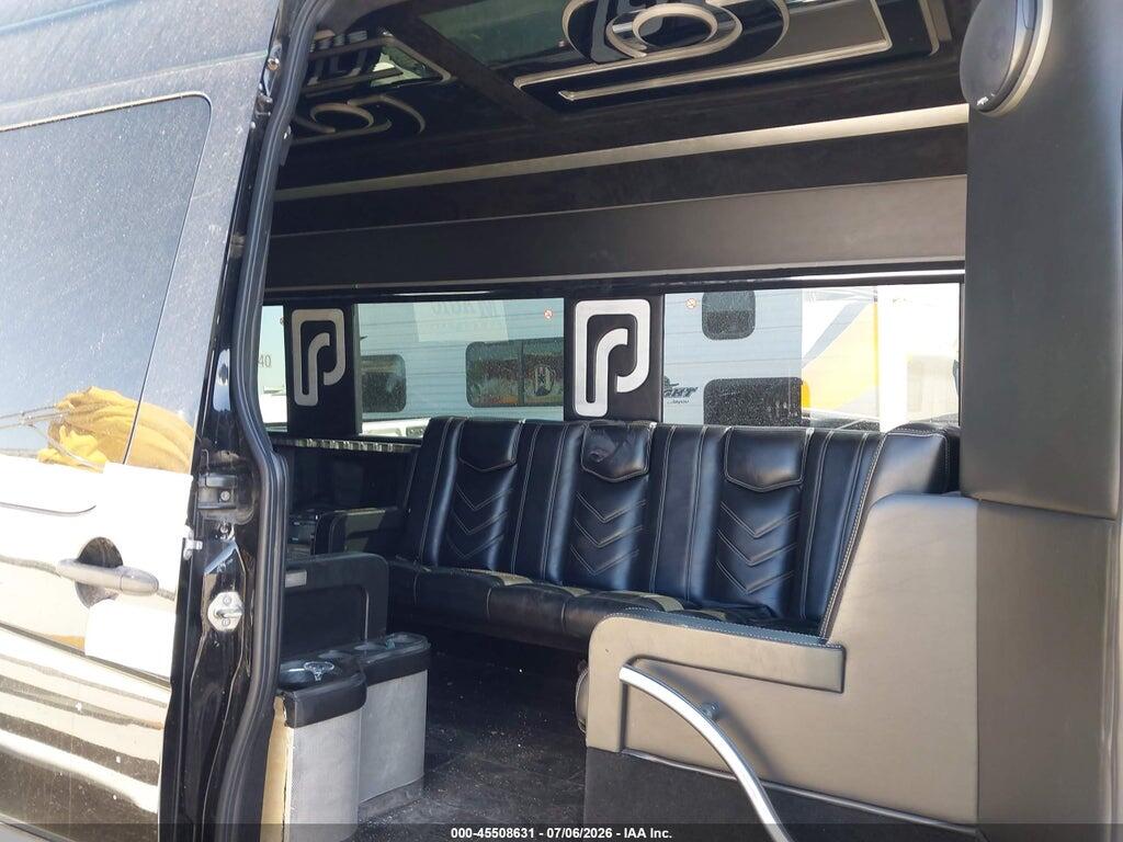 WDAPF1CD9GP262640 2016 MERCEDES-BENZ SPRINTER 3500 photo no. 8