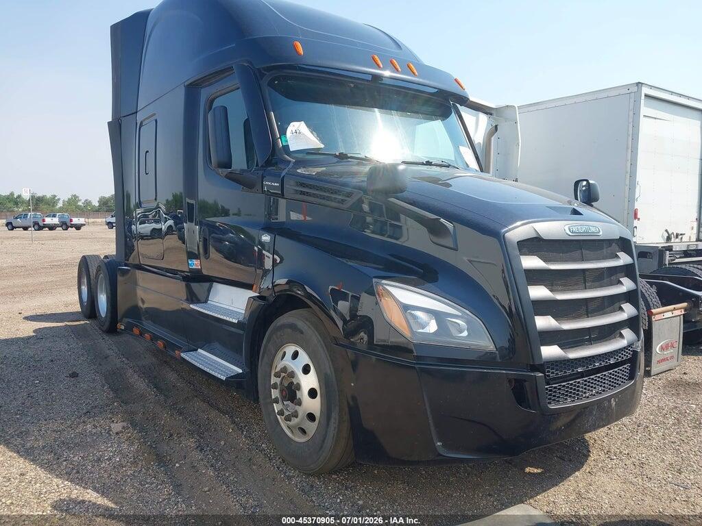 3AKJHHFG7RSUR4592 2024 FREIGHTLINER NEW CASCADIA 126 photo no. 1