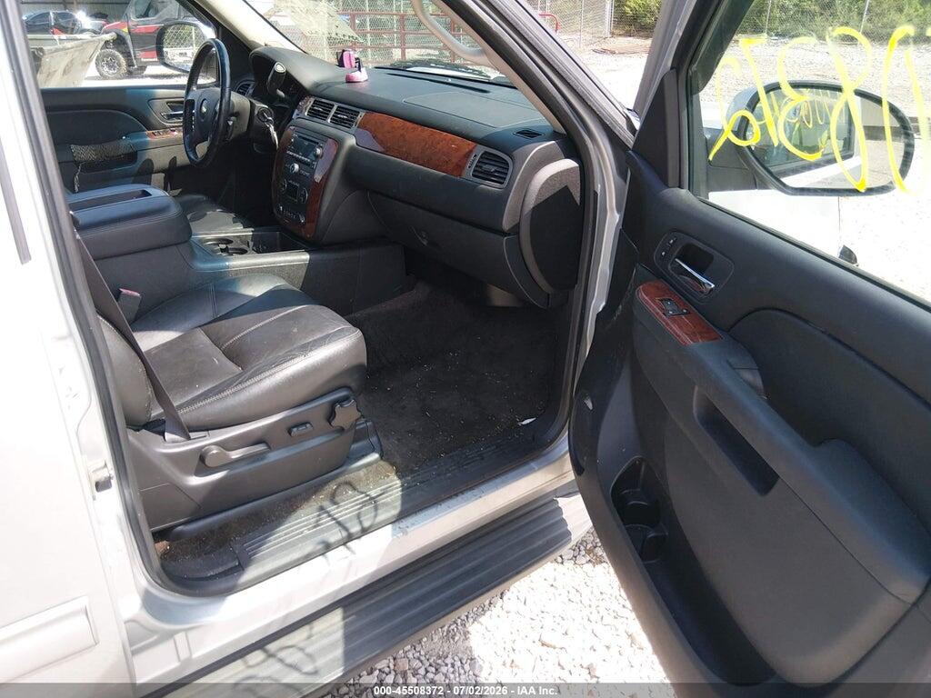 1GNSKBE05DR149813 2013 CHEVROLET TAHOE photo no. 5