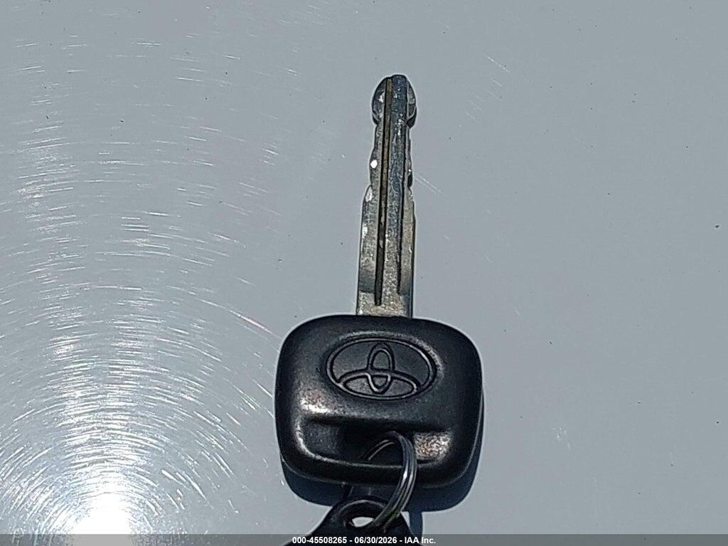 1NXBR32E24Z233557 2004 TOYOTA COROLLA photo no. 11