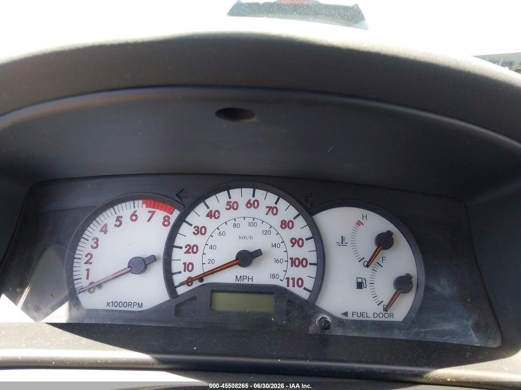 1NXBR32E24Z233557 2004 TOYOTA COROLLA photo no. 7
