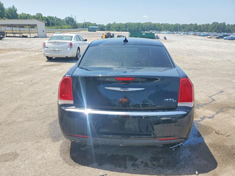 2016 CHRYSLER 300C — Фото 6 из 12