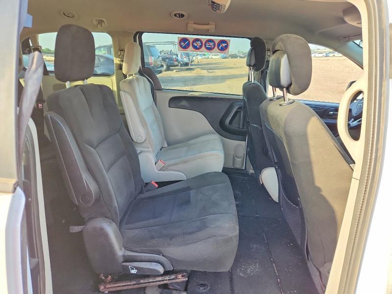 2016 DODGE GRAND CARAVAN SE — Фото 10 из 12