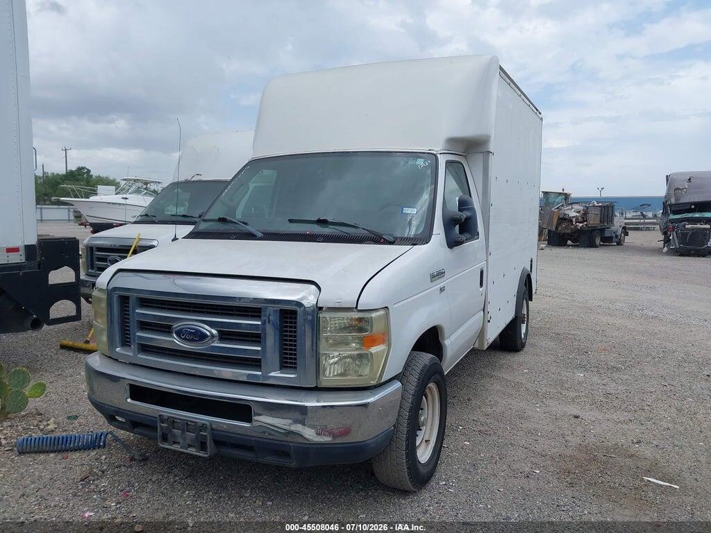 1FDSE35L19DA03392 2009 FORD E-350 CUTAWAY photo no. 2