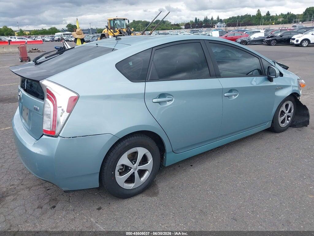 JTDKN3DU7F1955387 2015 TOYOTA PRIUS photo no. 4