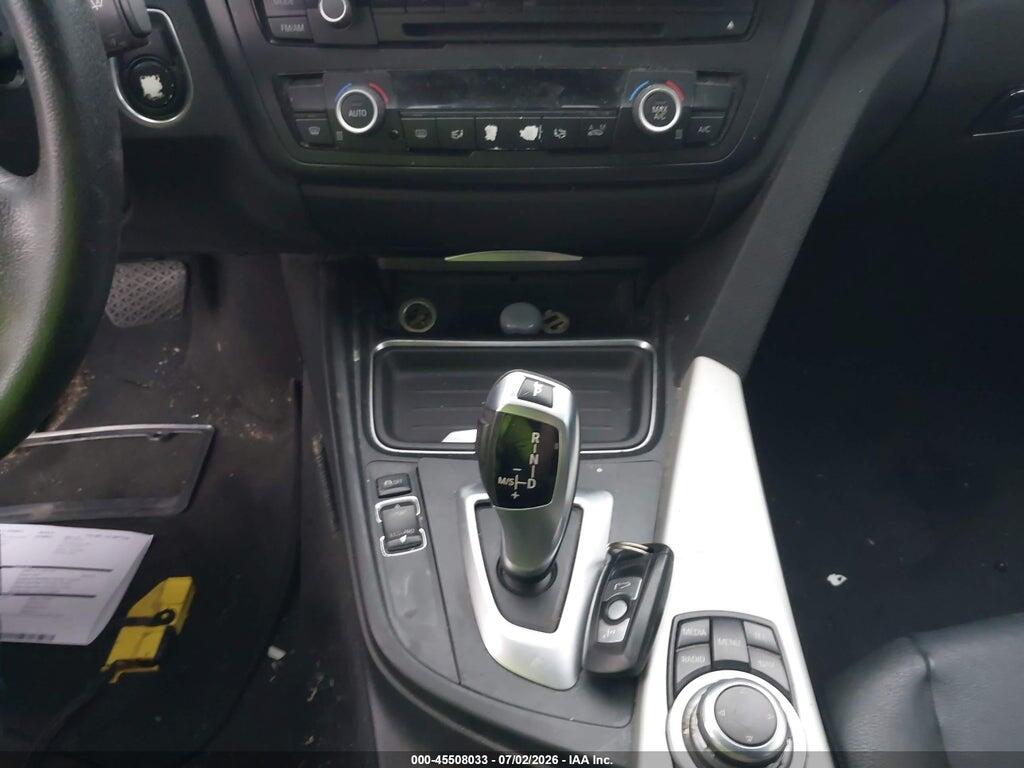 WBA3B1C52DF462662 2013 BMW 320I photo no. 11