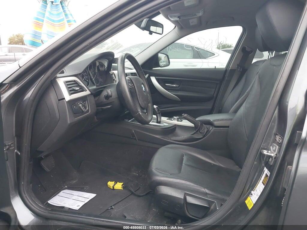 WBA3B1C52DF462662 2013 BMW 320I photo no. 5