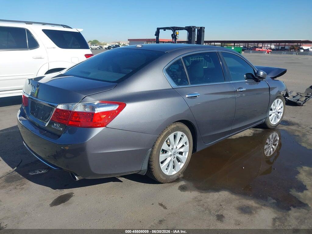 1HGCR3F96DA038702 2013 HONDA ACCORD photo no. 4