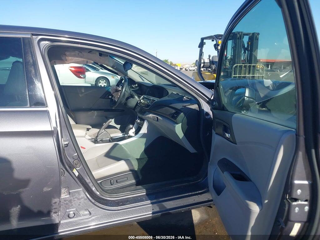 1HGCR3F96DA038702 2013 HONDA ACCORD photo no. 5