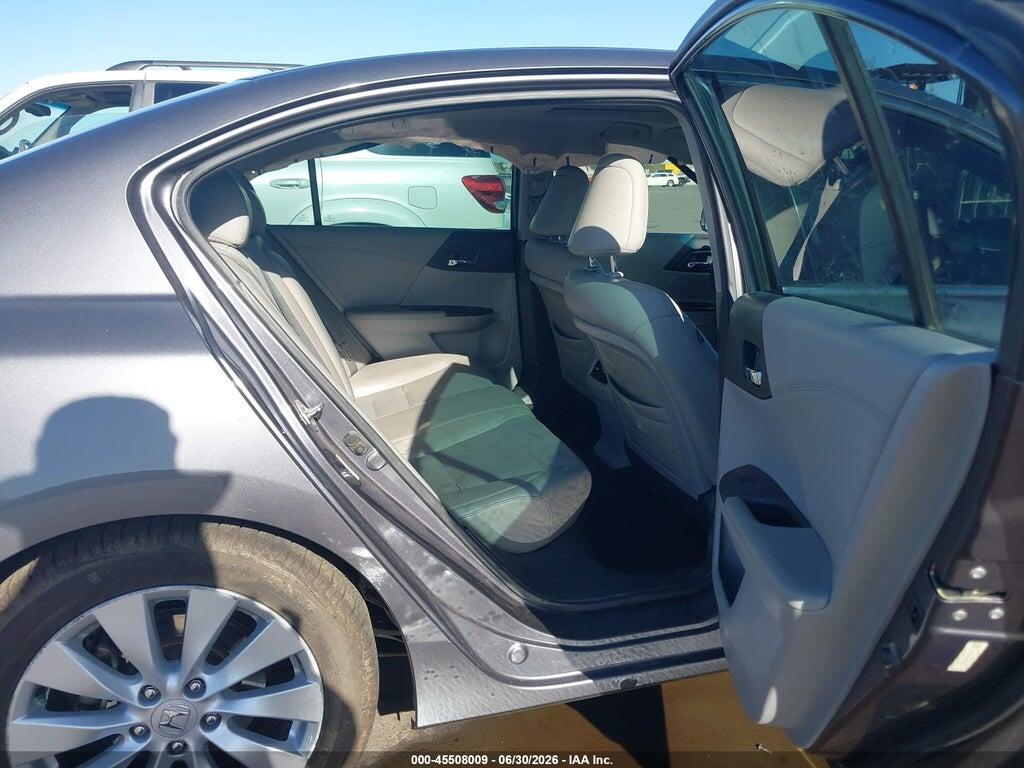 1HGCR3F96DA038702 2013 HONDA ACCORD photo no. 8