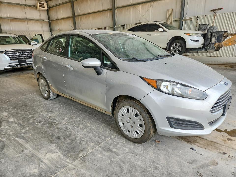 2016 FORD FIESTA S — Фото 4 из 12