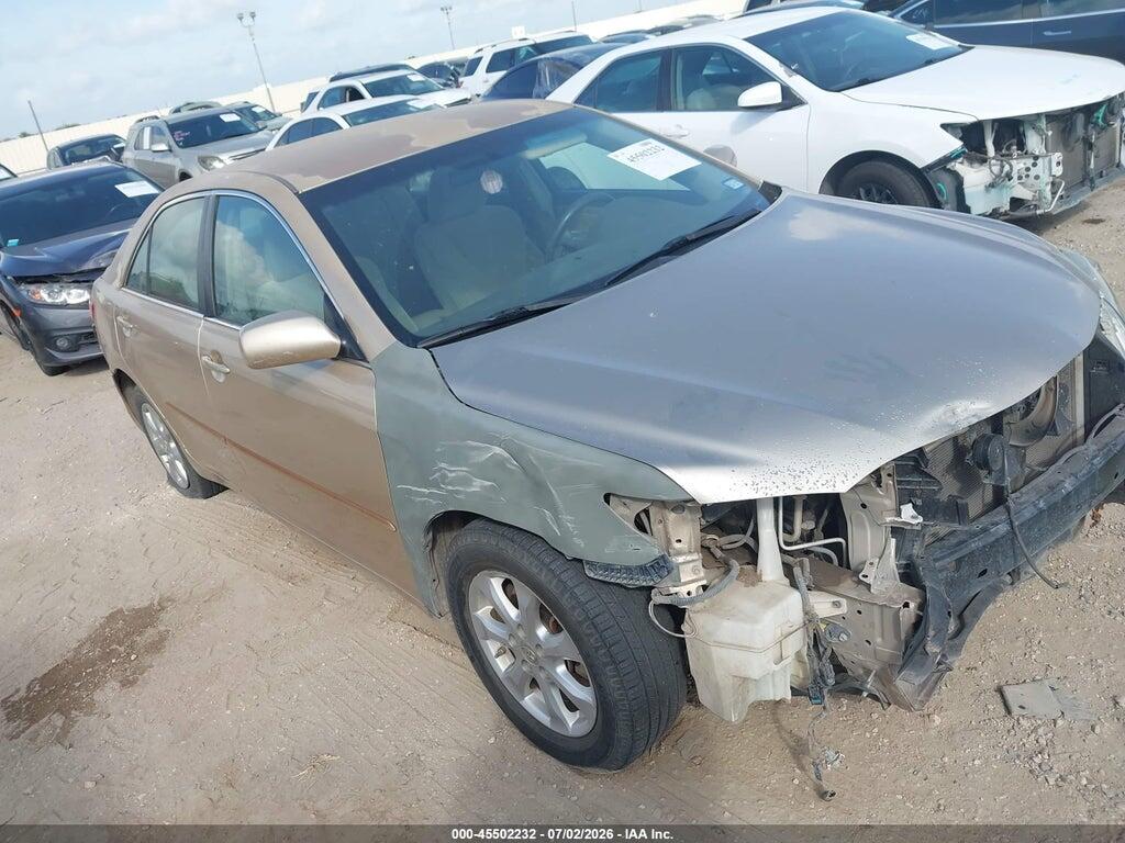 4T1BF3EK1BU657870 2011 TOYOTA CAMRY photo no. 1