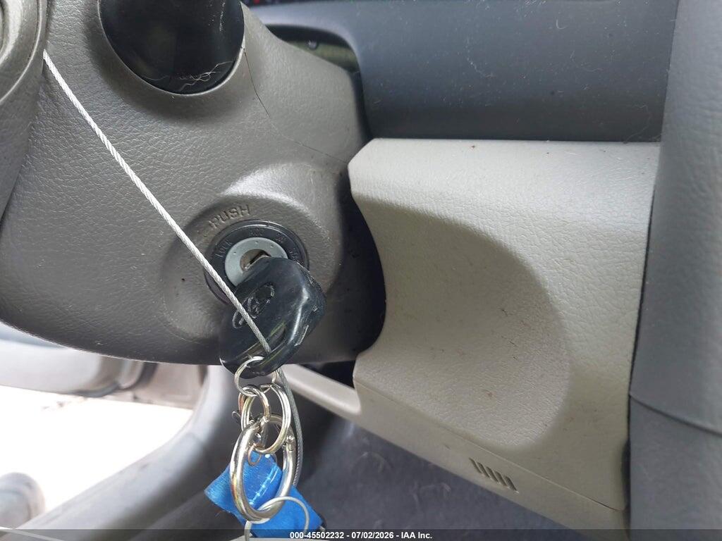 4T1BF3EK1BU657870 2011 TOYOTA CAMRY photo no. 11