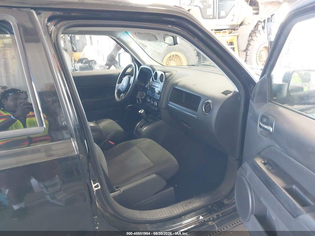1C4NJRBB6CD623965 2012 JEEP PATRIOT photo no. 5