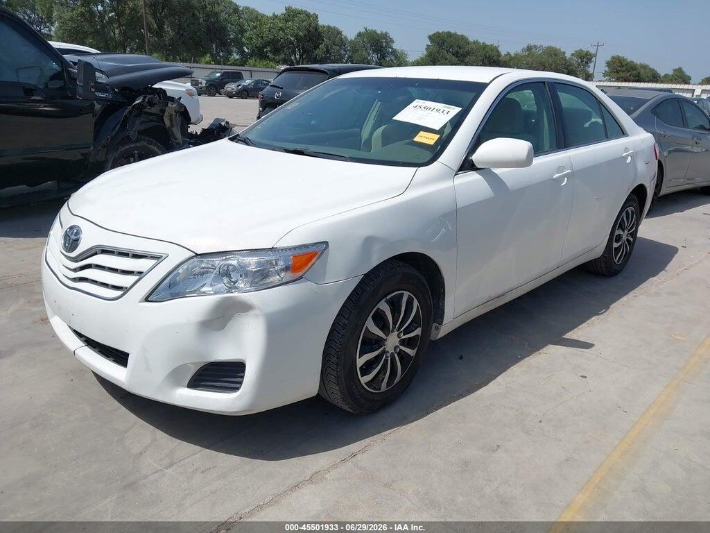 4T1BF3EKXBU770958 2011 TOYOTA CAMRY photo no. 2