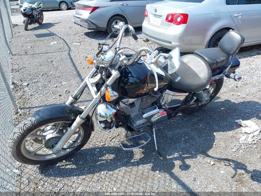 1HFSC1802WA200364 1998 HONDA VT1100 photo no. 2